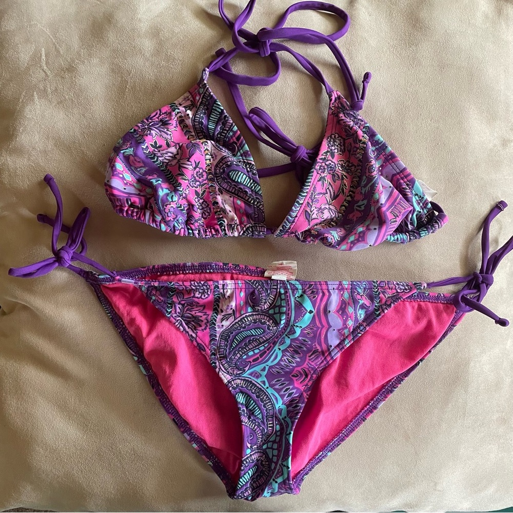 Purple string bikini size medium